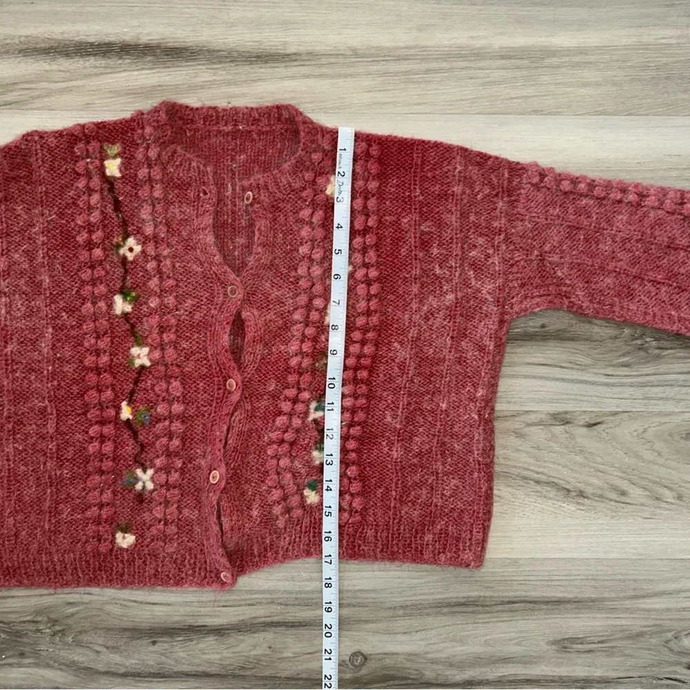 VTG WOOL blend granny core  floral Knit cardigan sweater - Picture 5 of 6